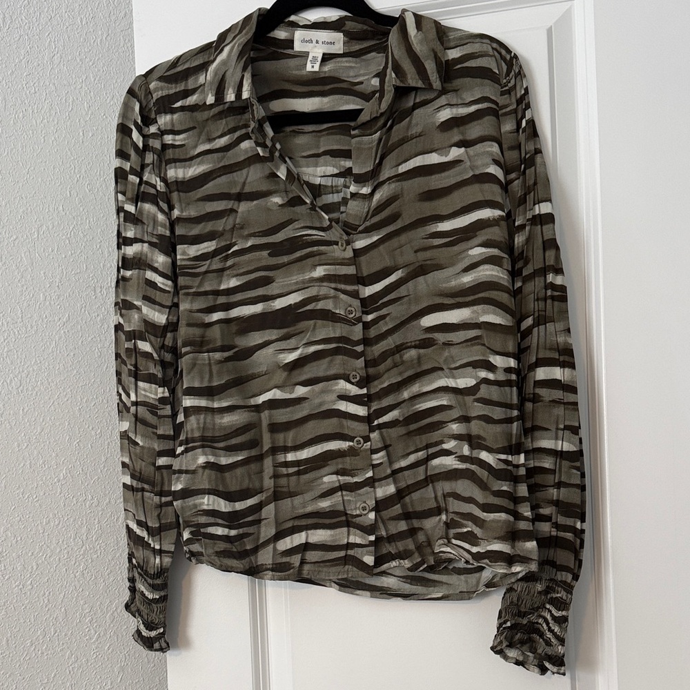 Cloth & Stone Printed Blouse